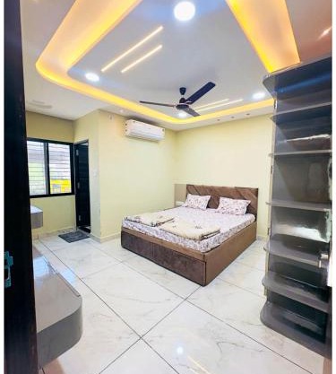 HOTEL RUDRA- SAGAR Near Shri Mahakaleshwar Jyotirlinga Temple & Railway Station - Free Wifi# Free Parking Available - Best Homestay In Ujjain