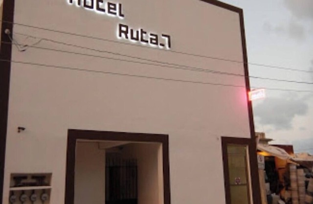Hotel Ruta 7