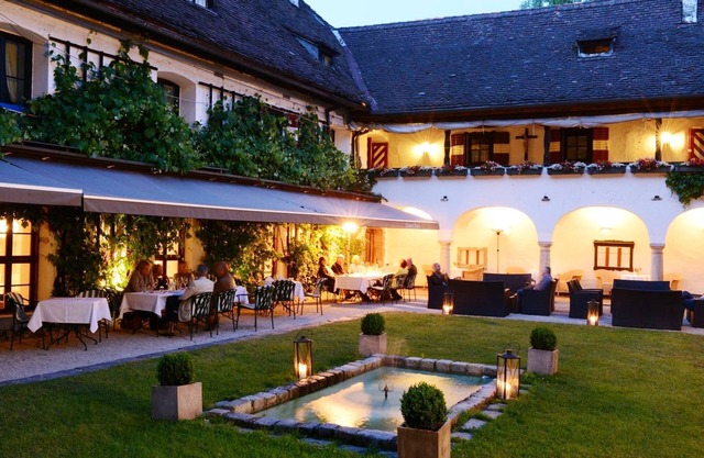 Hotel Schloss Leonstain
