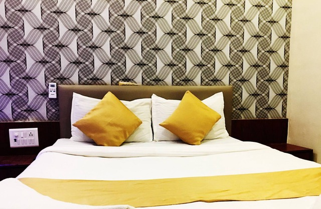 Hotel Safar Residency