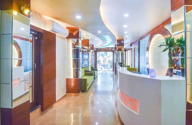 Hotel Saffron