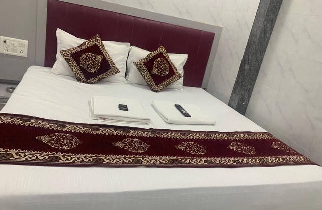 Hotel Sai Plaza