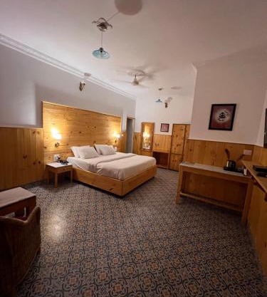 hotel saina inn