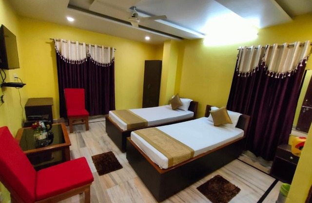 HOTEL SAKET PALACE