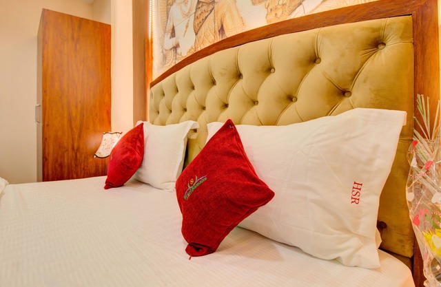 Hotel Samaira Residency
