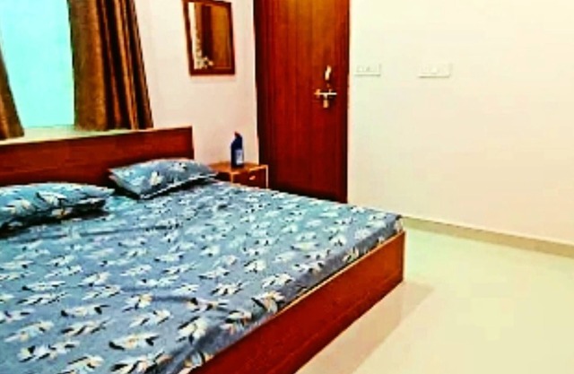 Hotel Saraswati Atithi Bhawan Vrindavan