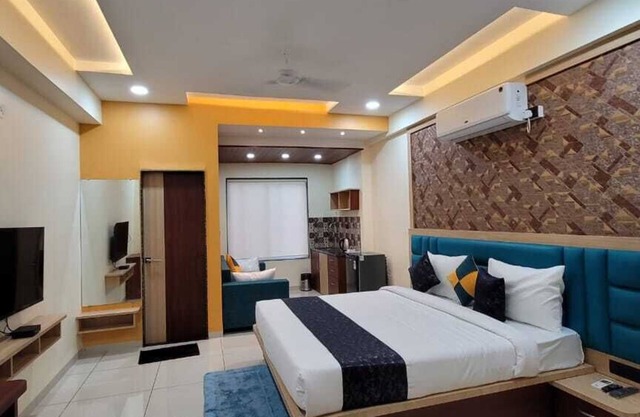 Hotel Sarika International
