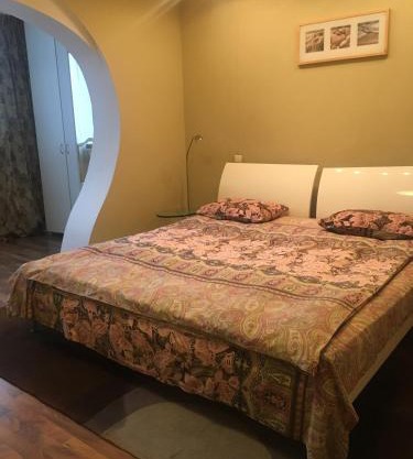 Hotel Service Predslava on Antonovicha street