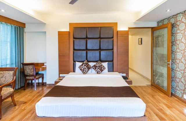 HOTEL SEVEN HEAVEN