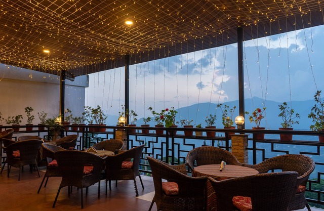 Hotel Shinkham Grand