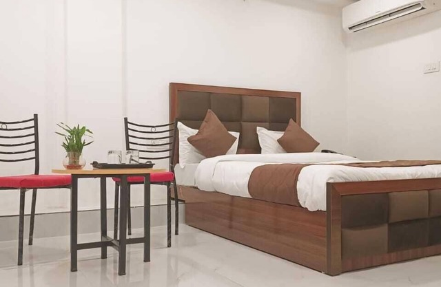 Hotel Shiv