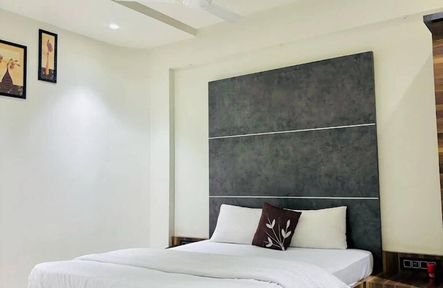HOTEL SHIVAM EXECUTIVE