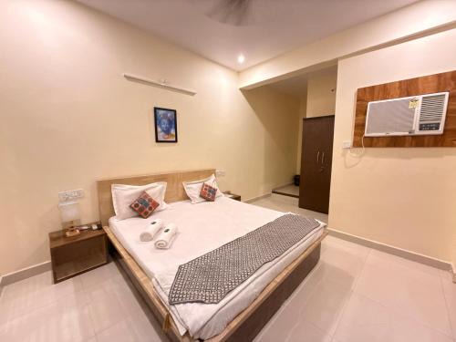 Hotel SHIVASHRAY Luxury Stays & Inn