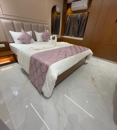 Hotel Shloka