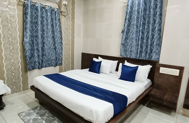 Hotel Shreenath - Dwarka