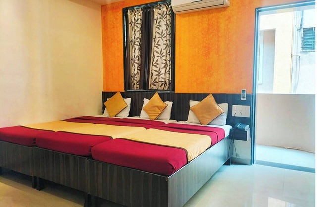 Hotel Shri Pushpanjali Shirdi