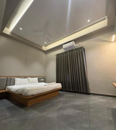 Hotel Shriram