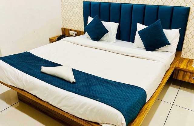 Hotel Shyam Palace