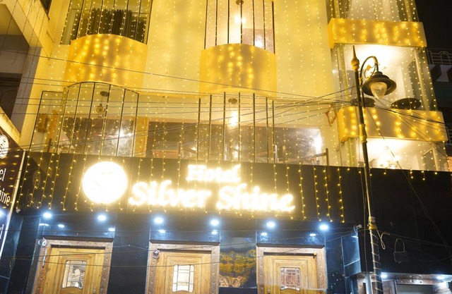 Hotel Silver Shine