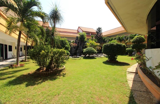 Hotel Sinar 2