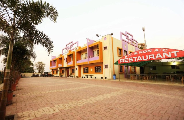 Hotel Somnath Sagar
