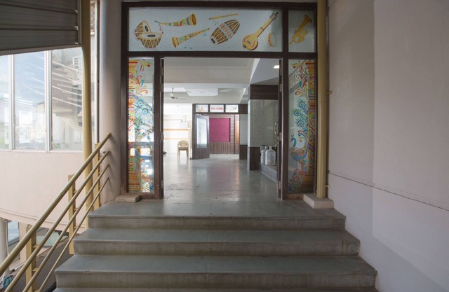 Hotel Sownthariyam