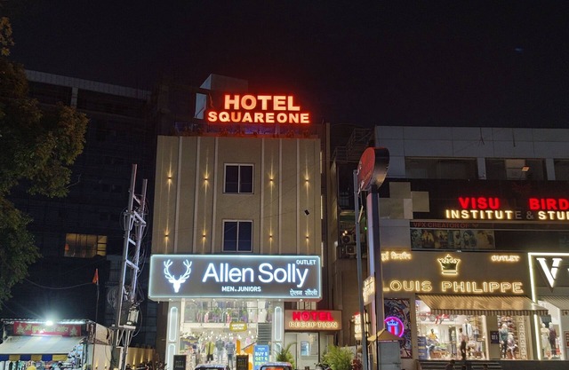 Hotel Square One