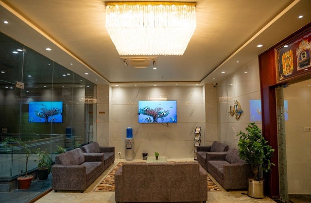 Hotel SRR Grand