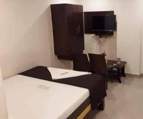 HOTEL SSR ( SAI SRINIVASA RESIDENCY)