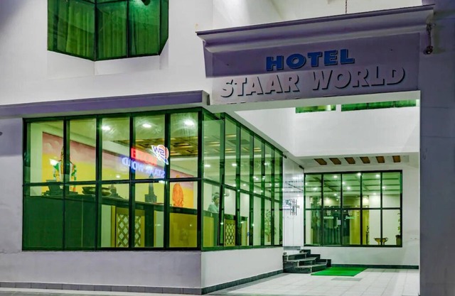 HOTEL STAAR WORLD