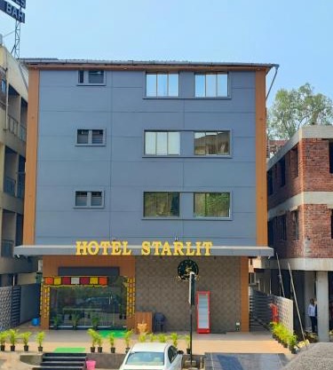 Hotel Starlit