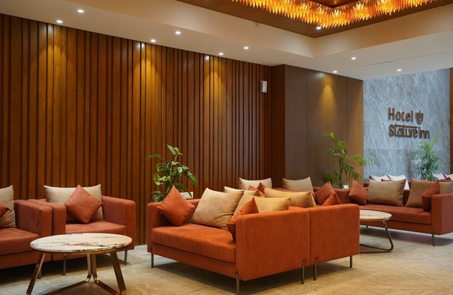 Hotel Stature Inn