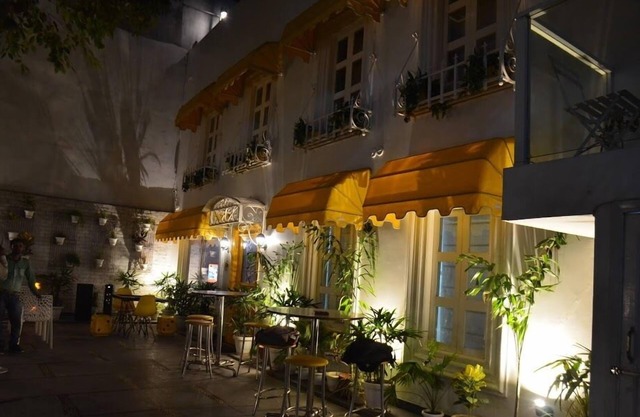 Hotel Stay Banaras