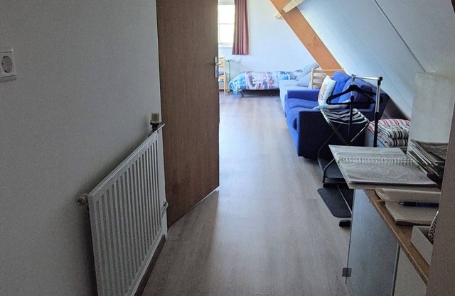 Hotel suites for 3 or 4 persons with WiFi in Anna Paulowna
