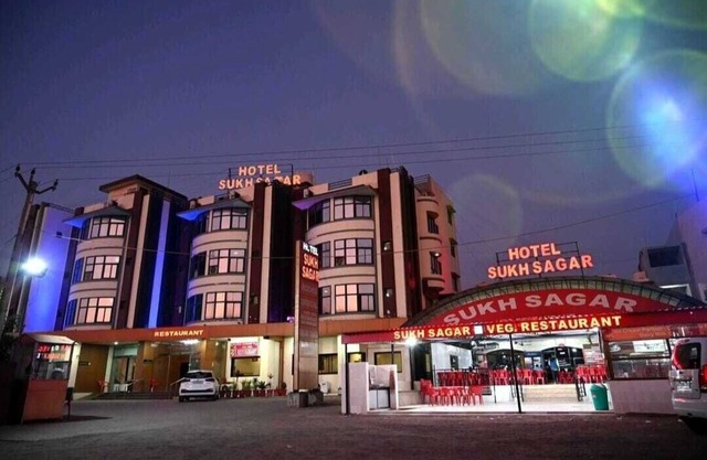 Hotel Sukh Sagar