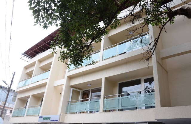 Hotel Sunny International