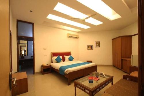 Hotel Sunrise Villa at Kalkaji