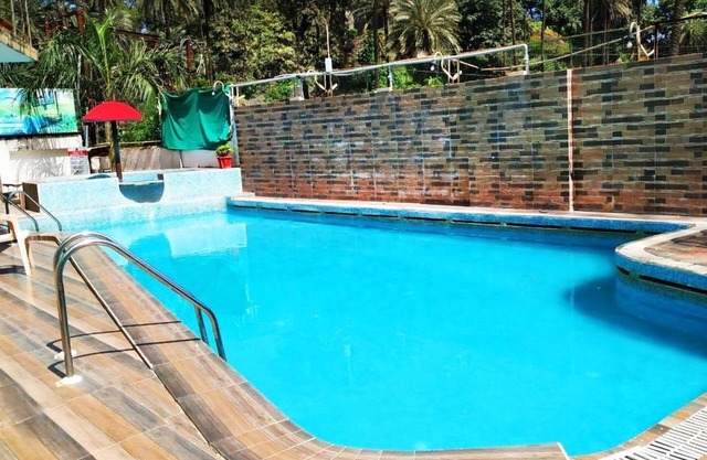 Hotel Sunset Inn Mount Abu with Swimming Pool