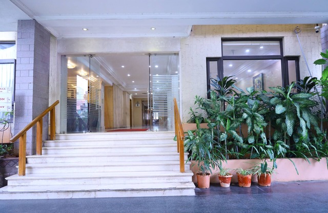 Hotel Surguru