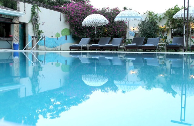 Hotel Surya