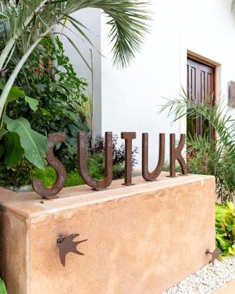 Hotel Sutuk
