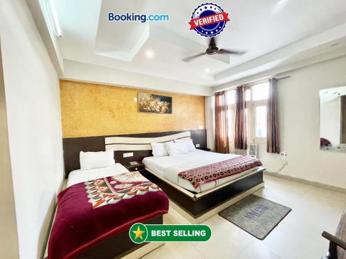 HOTEL SUVIDHA ! HARIDWAR होटल सुविधा ஹோட்டல் சுவிதா fully-Air-Conditioned-hotel, lift-wifi-and-Parking-availability near Ganga Ghaat and Mansa Devi Temple - 2
