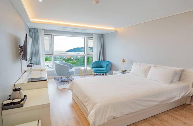 Hotel Sweet Castle Jeju Hamdeok