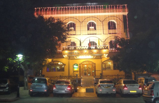 Hotel Taj Plaza
