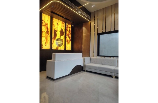 Hotel Tanishka INN