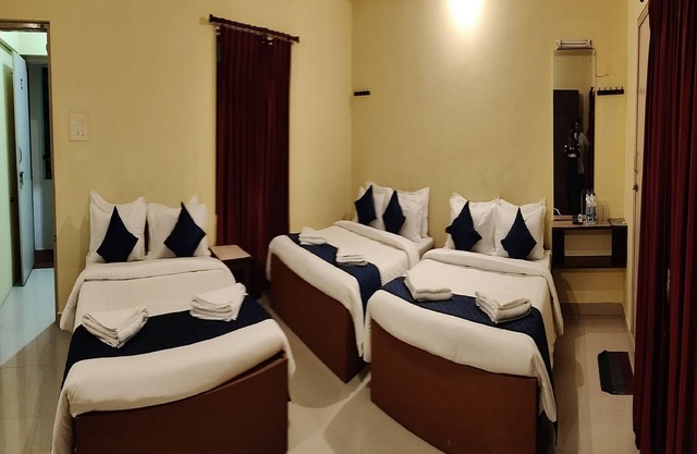 Hotel Tenach