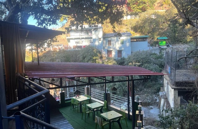 Hotel The Amar Grand