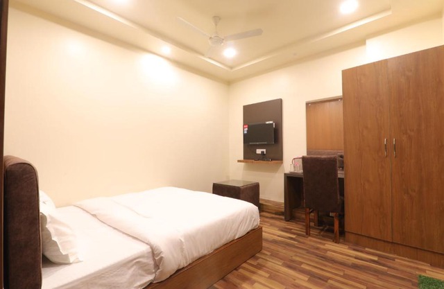 Hotel The Ashiyana inn bangla bazar