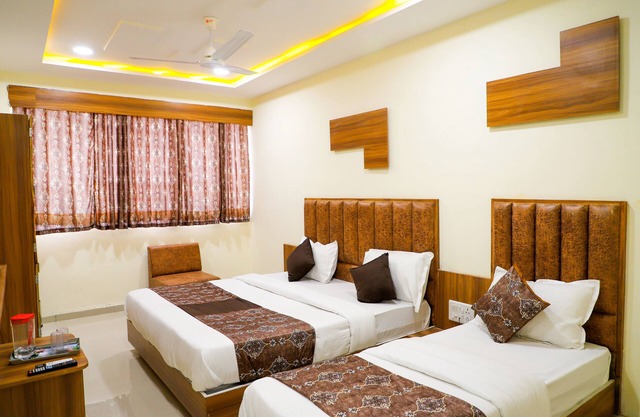 Hotel The Grand