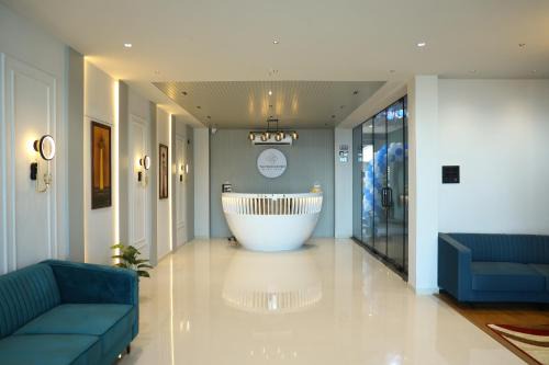 HOTEL THE PARKER INN By KBNT GROUP